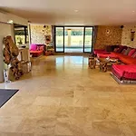 Le Petit Paradis 24