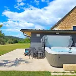 Le Petit Paradis 24