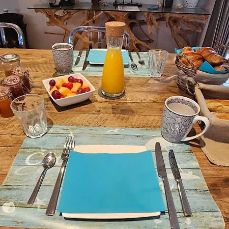 Le Petit Paradis 24 Couette-café