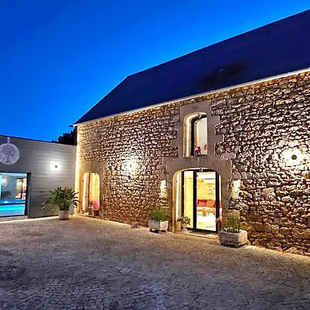 Le Petit Paradis 24 Couette-café 4*