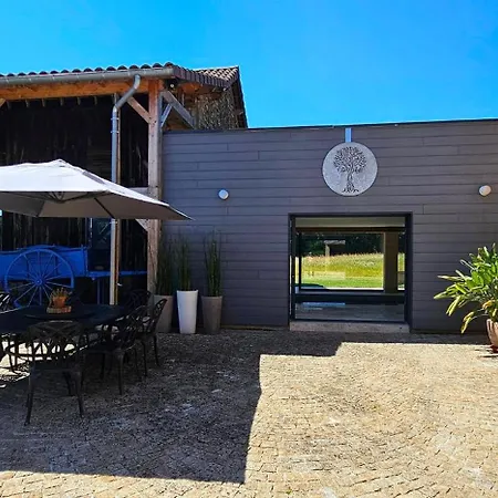 Couette-café Le Petit Paradis 24 4*