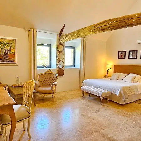 Le Petit Paradis 24