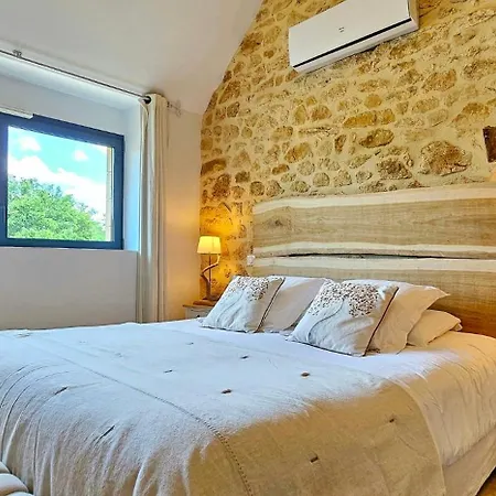 Le Petit Paradis 24