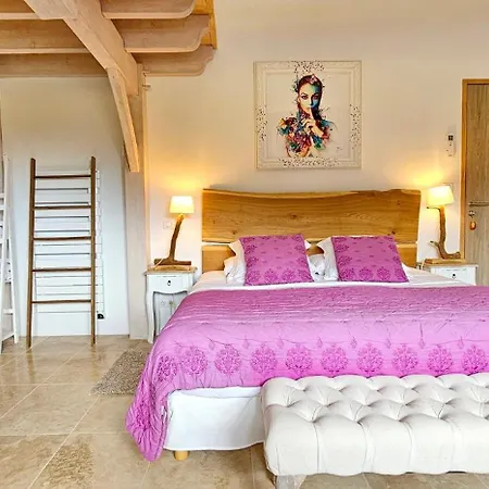 Le Petit Paradis 24 4*