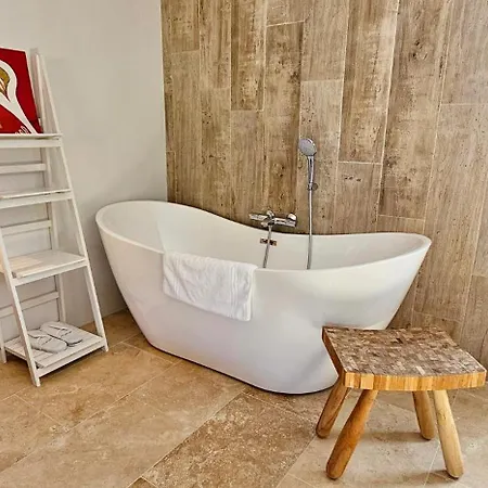 Le Petit Paradis 24 Отель типа 
