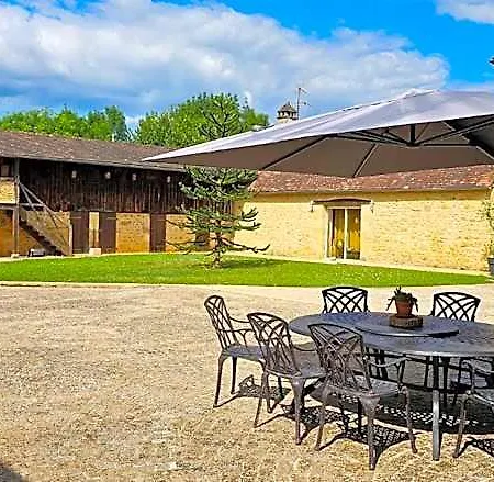 Le Petit Paradis 24 4* Groléjac