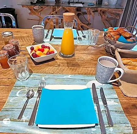 Bed & Breakfast Le Petit Paradis 24 4*