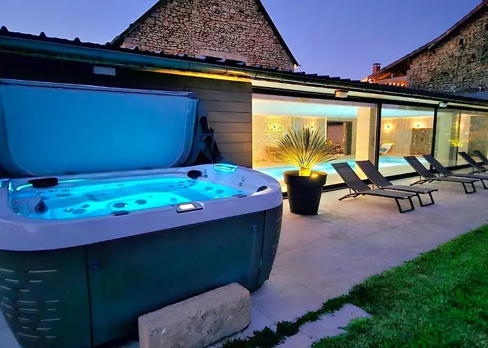 Le Petit Paradis 24 Bed and Breakfast