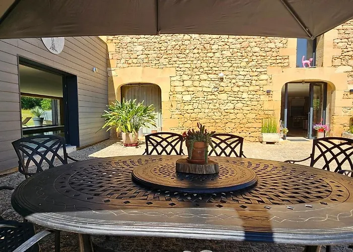 Le Petit Paradis 24 Bed and Breakfast Groléjac