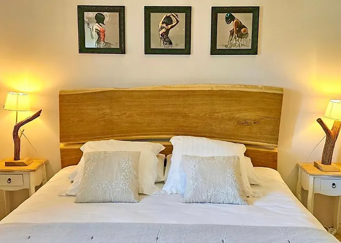 Bed and Breakfast Le Petit Paradis 24 4*