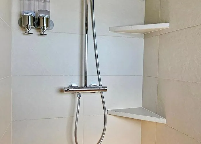 Le Petit Paradis 24 4*