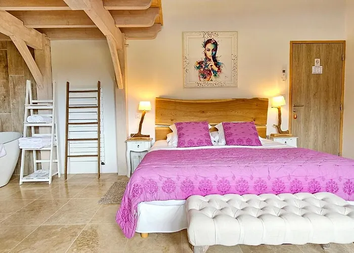 Le Petit Paradis 24 4*