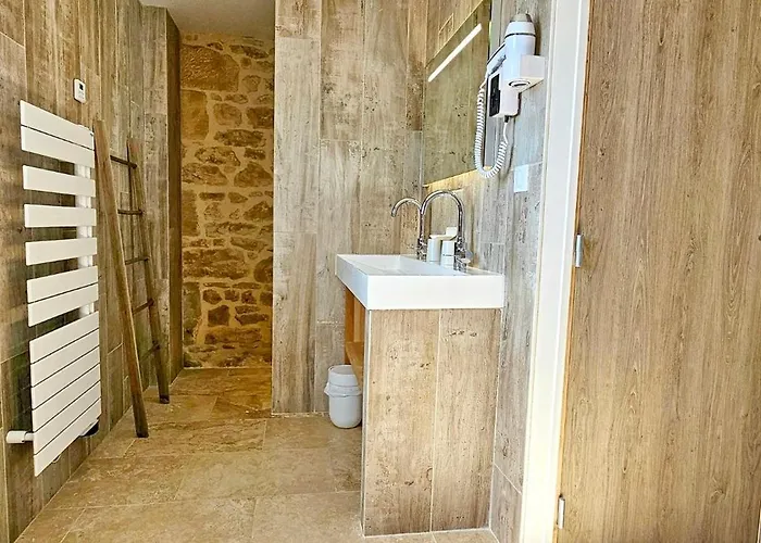 Le Petit Paradis 24 4* Groléjac