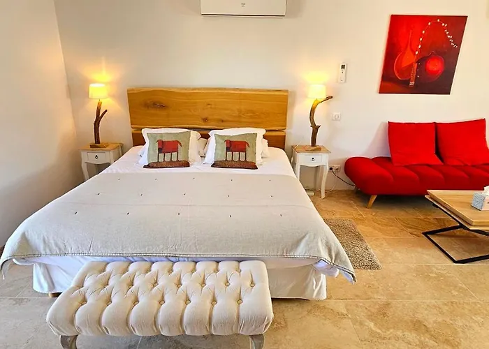 Bed and Breakfast Le Petit Paradis 24 4*